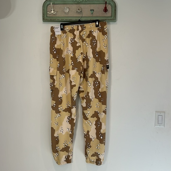 Nike Club fleece cargo style relaxed jogger sweatpants oversized fit mid-rise Lg - Picture 4 of 6